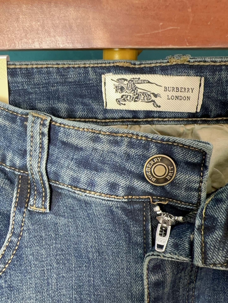 Burberry Jeans